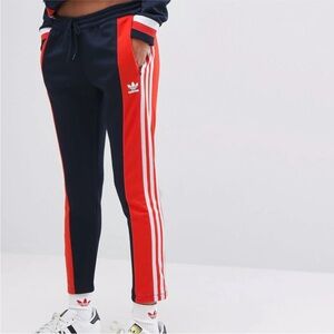 🗓️ Adidas Originals Osaka Cropped Track Pants - Large